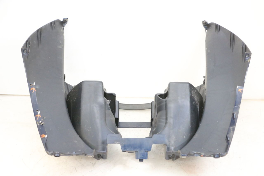 photo de FACE AVANT PIAGGIO MP3 RL 250 (2006 - 2010) - Marquages et références