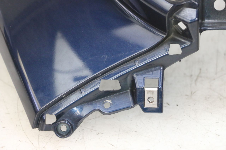 photo de FACE AVANT PIAGGIO MP3 RL 250 (2006 - 2010) - Autre angle de vue