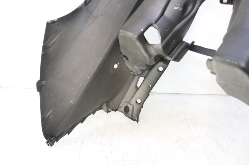 photo de FACE AVANT PIAGGIO MP3 500 (2016 - 2018) - Autre angle de vue