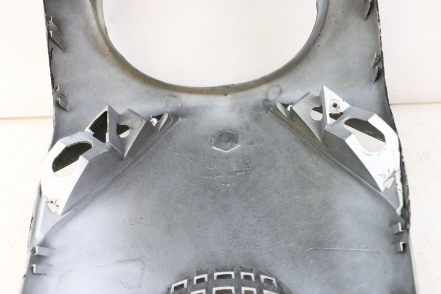 photo de FACE AVANT PIAGGIO ZIP 4T 50 (2018 - 2020) - Gros plan technique