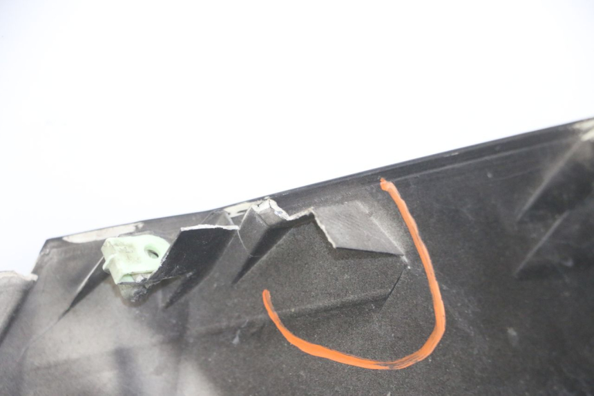 photo de FACE AVANT PEUGEOT SATELIS COMPRESSOR K15 125 (2006 - 2009) - Gros plan technique