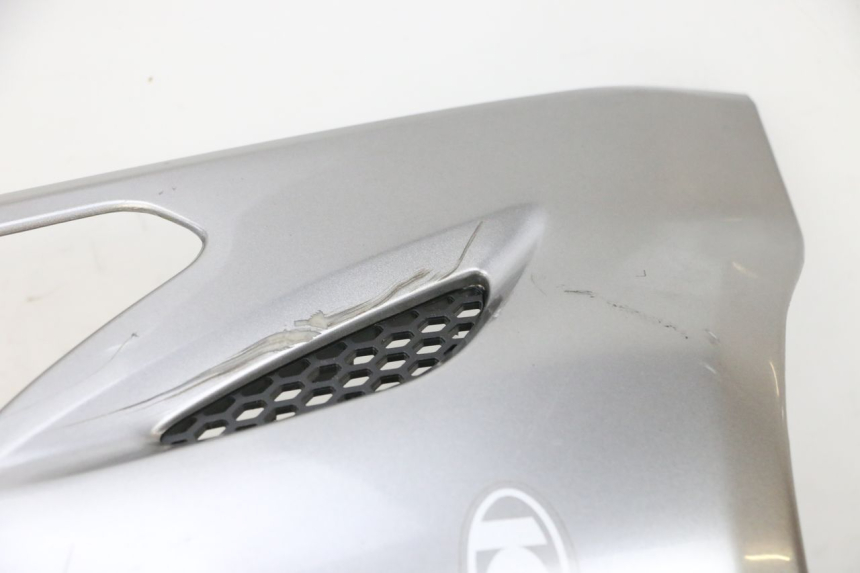 photo de FACE AVANT SUPERIEUR  KYMCO AGILITY CITY 4T 50 (2008 - 2016) - Zoom composants