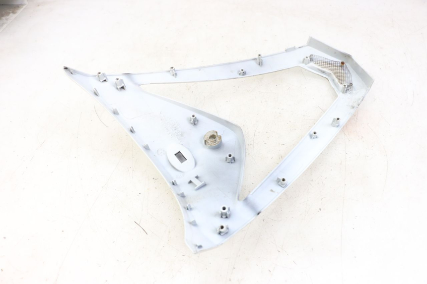 photo de FACE AVANT SUPERIEUR  KYMCO AGILITY RS 4T 50 (2009 - 2013) - Gros plan technique