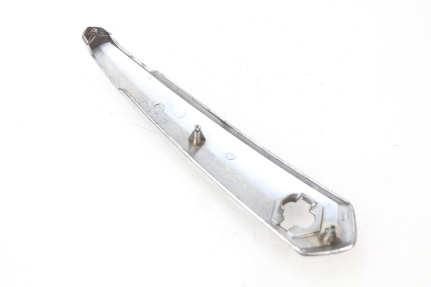 photo de FACE AVANT SUPERIEUR  PIAGGIO BEVERLY 500 (2003 - 2007) - Détail de la pièce