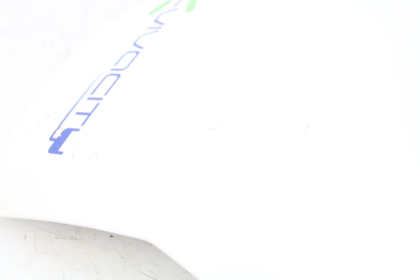 photo de FACE AVANT SUPERIEUR PEUGEOT E-VIVACITY 1 (2012 - 2018) - État de surface