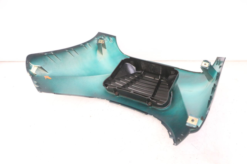 photo de FACE AVANT SUPERIEUR  PEUGEOT ELYSEO 125 (1999 - 2004) - Zoom état d’usage