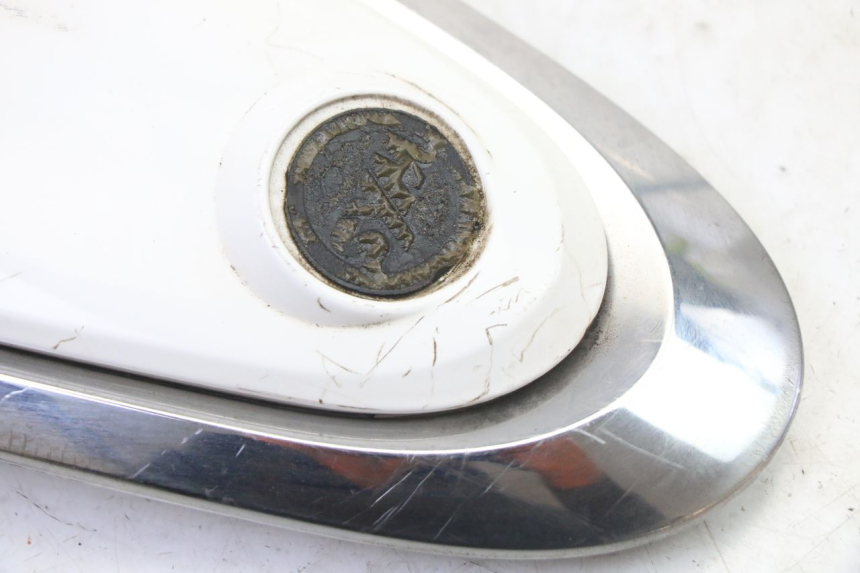 photo de FACE AVANT SUPERIEUR  SYM FIDDLE 3 III 125 (2014 - 2020) - Zoom état d’usage