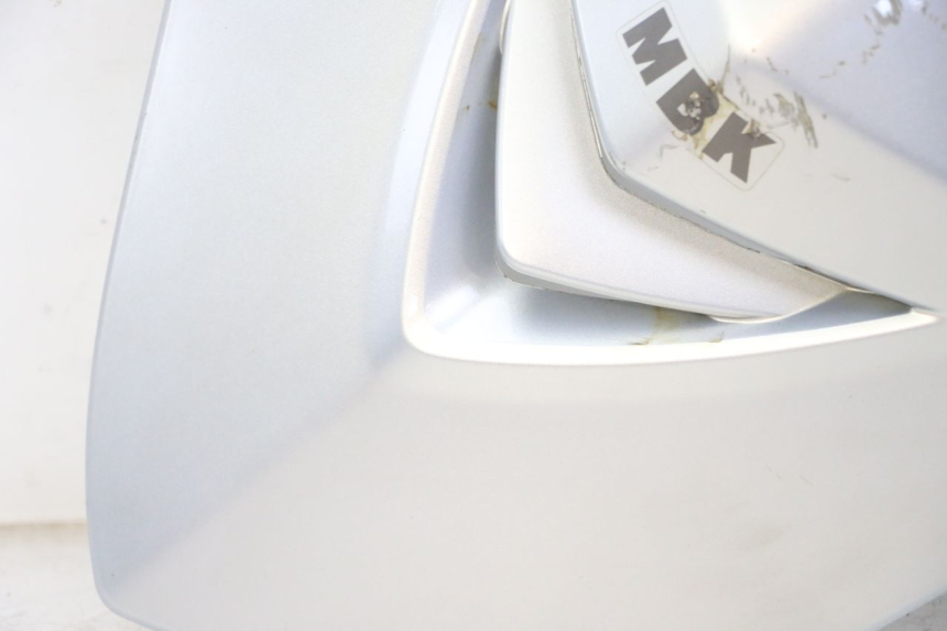 photo de FACE AVANT SUPERIEUR  MBK FLAME X 125 (2007 - 2016) - Points de fixation