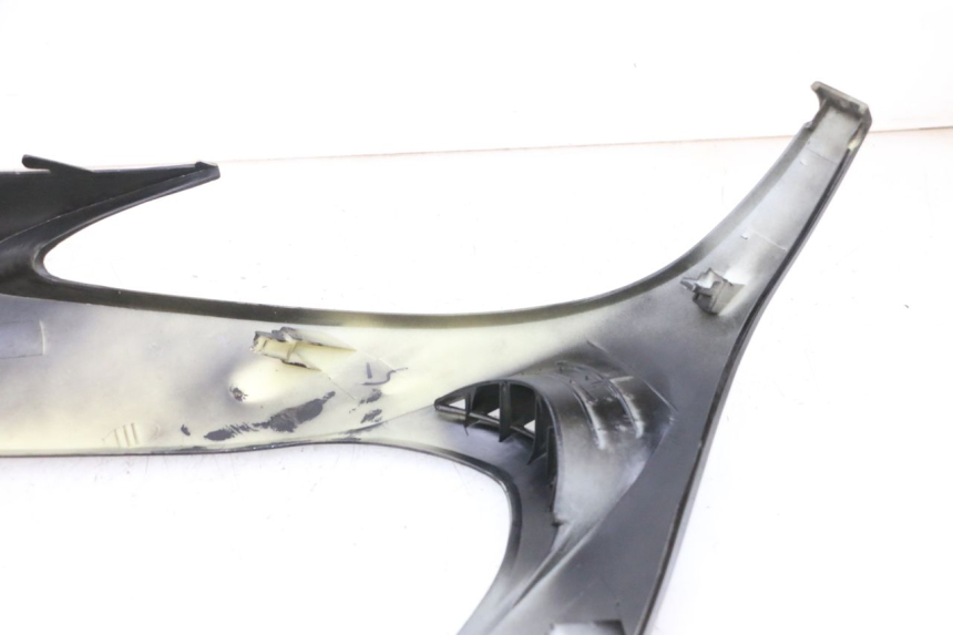 photo de FACE AVANT SUPERIEUR  JM MOTORS GTS 125 (2015 - 2019) - Points de fixation