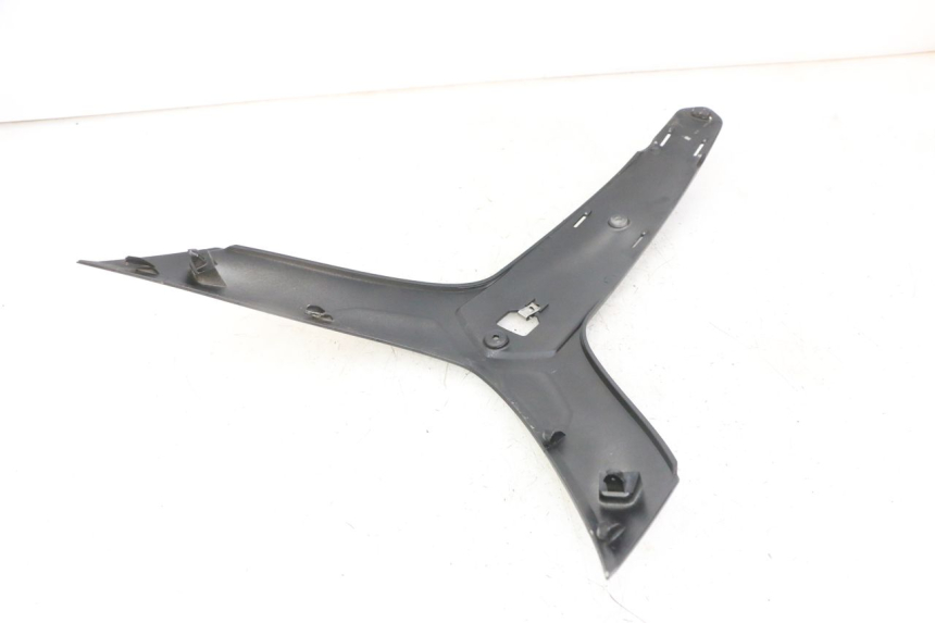 photo de FACE AVANT SUPERIEUR  PIAGGIO IE MP3 YOURBAN 300 (2011 - 2016) - Zoom état d’usage