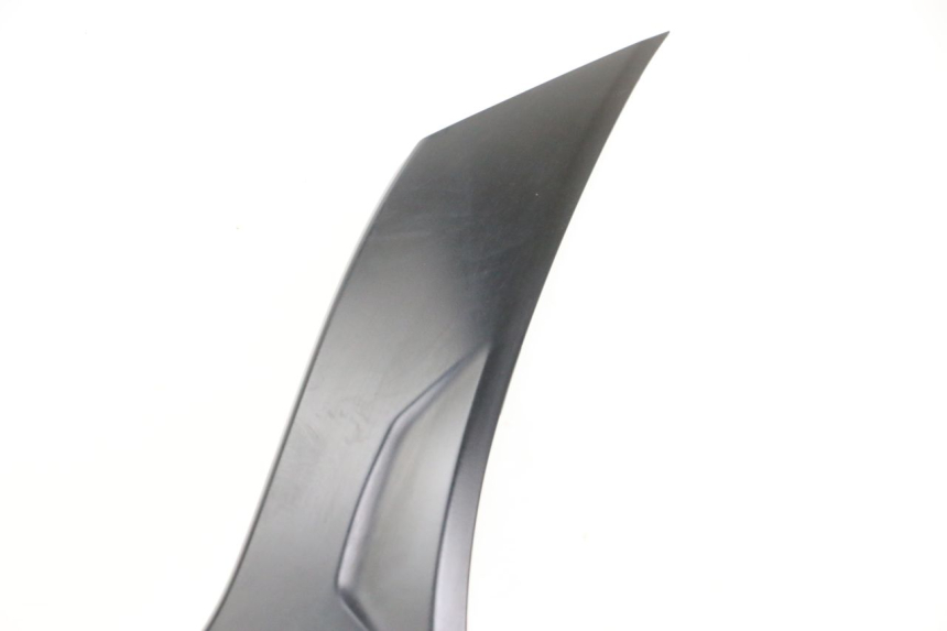 photo de FACE AVANT SUPERIEUR  PIAGGIO IE MP3 YOURBAN 300 (2011 - 2016) - État de surface