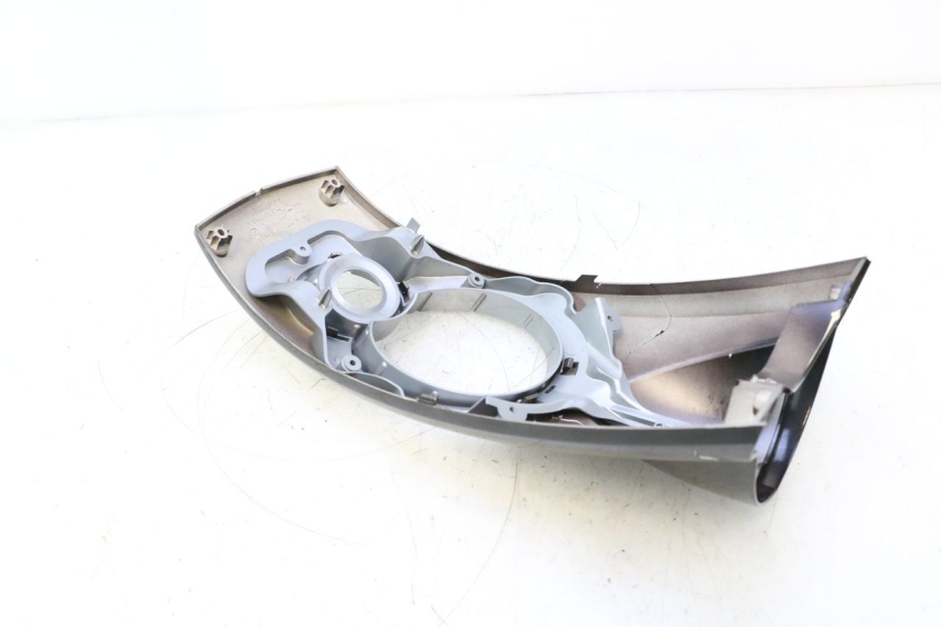 photo de FACE AVANT SUPERIEUR  PEUGEOT LUDIX ONE 50 (2004 - 2013) - Gros plan technique