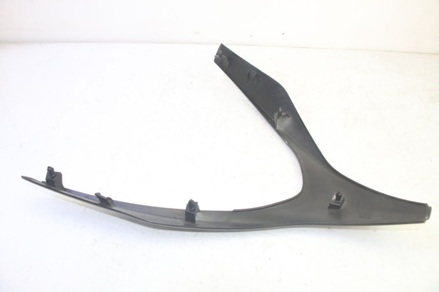 photo de FACE AVANT SUPERIEUR  PIAGGIO MP3 HPE 350 (2018 - 2020) - Autre angle de vue