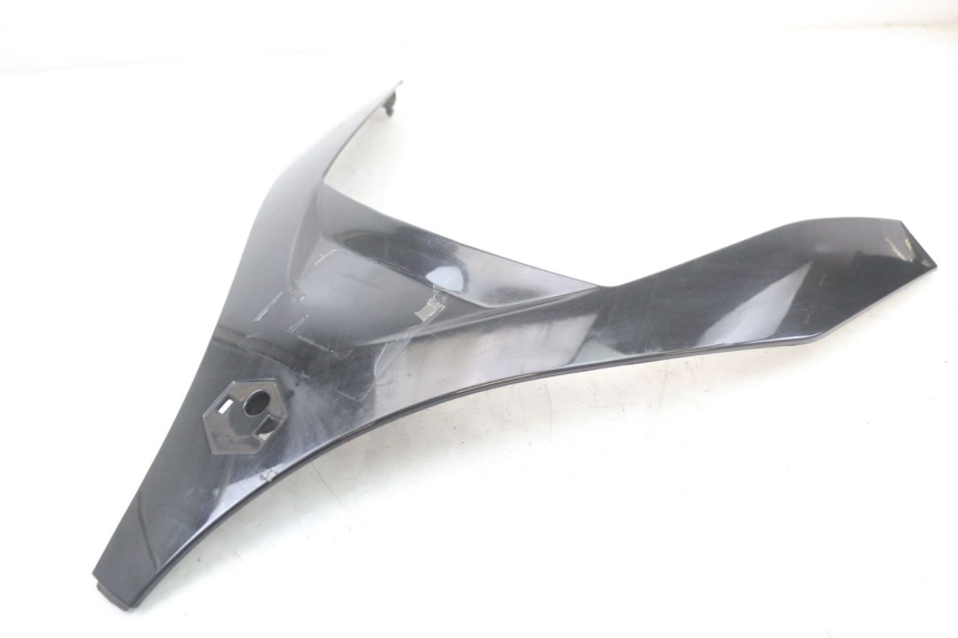 photo de FACE AVANT SUPERIEUR PIAGGIO MP3 LT 400 (2007 - 2012) - Gros plan technique