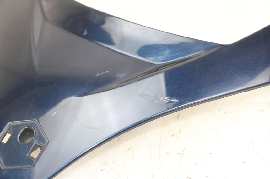 photo de FACE AVANT SUPERIEUR  PIAGGIO MP3 LT 300 (2010 - 2016) - Points de fixation