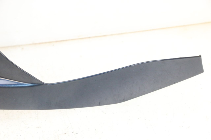 photo de FACE AVANT SUPERIEUR  PIAGGIO MP3 LT 300 (2010 - 2016) - État de surface