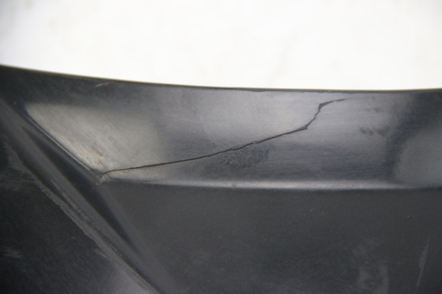 photo de FACE AVANT SUPERIEUR PIAGGIO MP3 125 (2006 - 2014) - Autre angle de vue