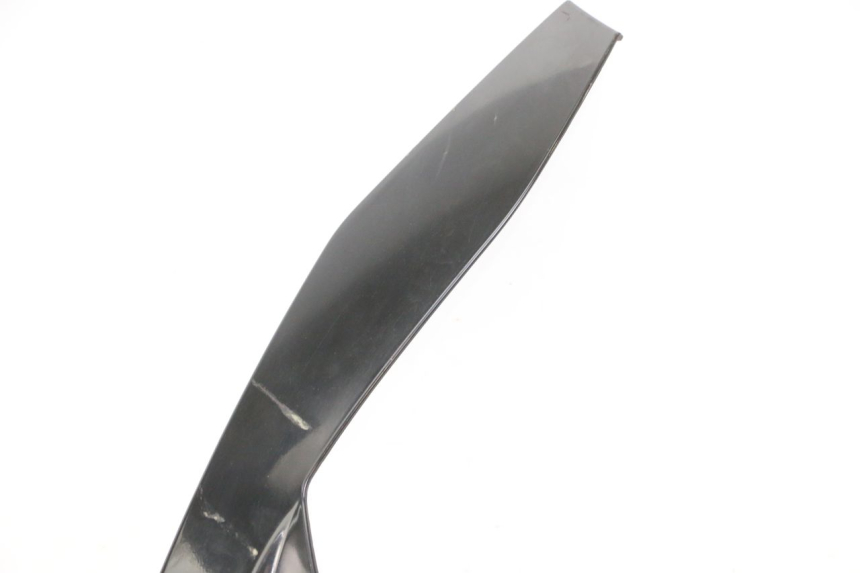 photo de FACE AVANT SUPERIEUR PIAGGIO MP3 500 (2011 - 2015) - Marquages et références