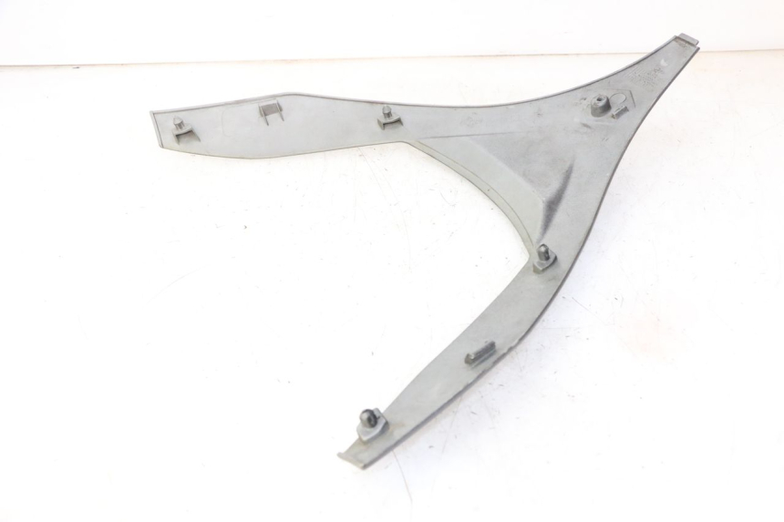 photo de FACE AVANT SUPERIEUR PIAGGIO MP3 500 (2011 - 2015) - Détail de la pièce