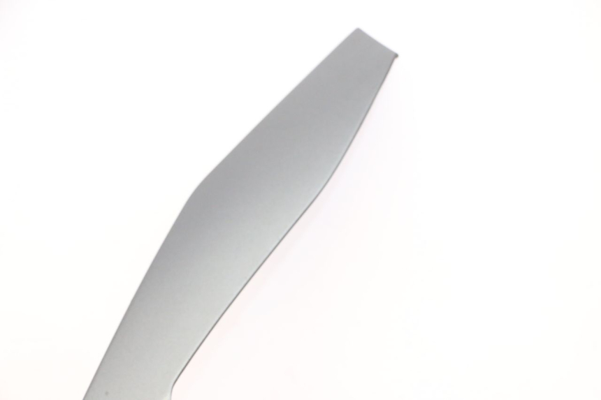 photo de FACE AVANT SUPERIEUR PIAGGIO MP3 500 (2011 - 2015) - Pièce contrôlée