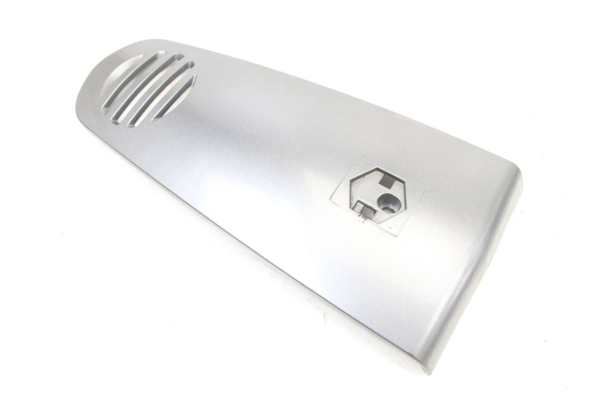 photo de FACE AVANT SUPERIEUR PIAGGIO VESPA GRANTURISMO 125 (2003 - 2007) - Détail de la pièce