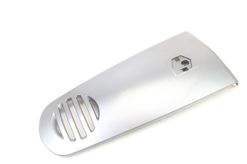 photo de FACE AVANT SUPERIEUR PIAGGIO VESPA GRANTURISMO 125 (2003 - 2007) - Zoom état d’usage