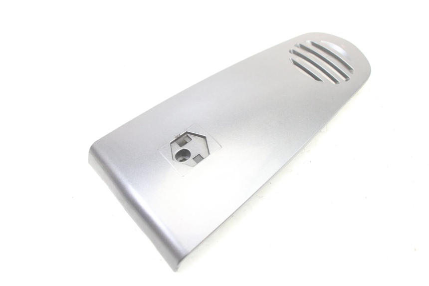 photo de FACE AVANT SUPERIEUR PIAGGIO VESPA GRANTURISMO 125 (2003 - 2007) - Autre angle de vue