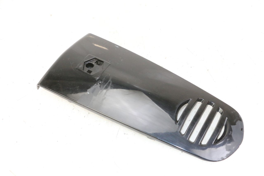 photo de FACE AVANT SUPERIEUR  PIAGGIO VESPA GRANTURISMO 200 (2004 - 2005) - Points de fixation