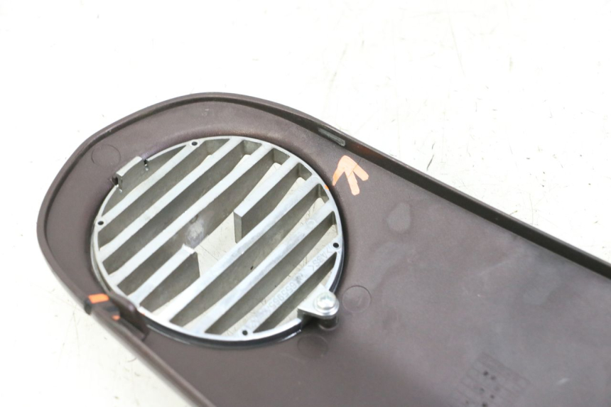 photo de FACE AVANT SUPERIEUR  PIAGGIO VESPA LX IE 125 (2010 - 2012) - Zoom état d’usage