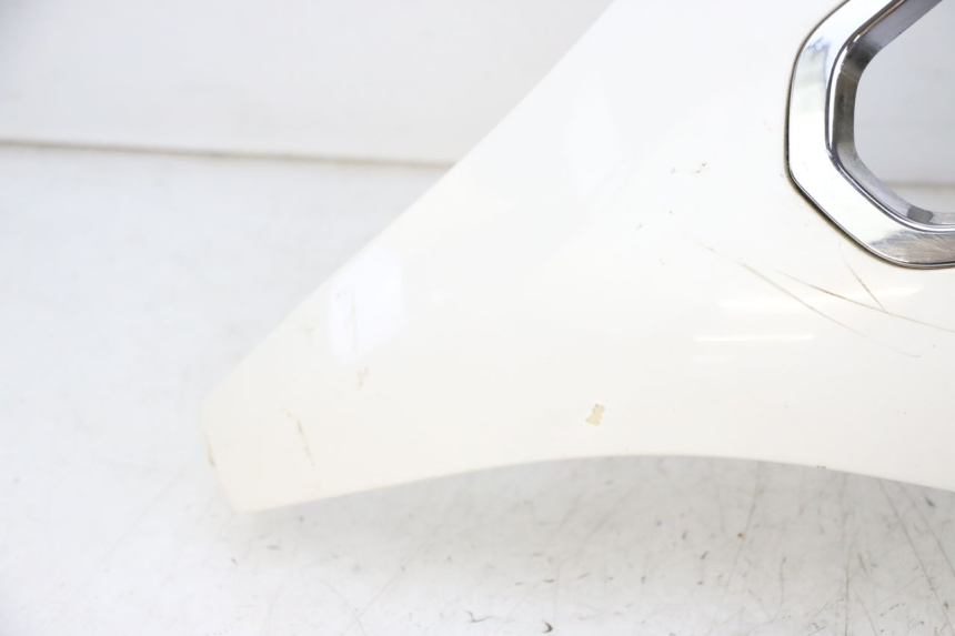 photo de FACE AVANT SUPERIEUR PEUGEOT SATELIS 125 (2010 - 2012) - Détails caractéristiques