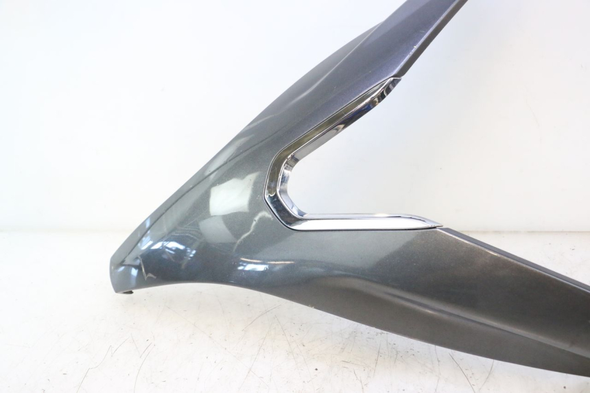 photo de FACE AVANT SUPERIEUR  PEUGEOT SATELIS 125 (2013 - 2018) - Zoom composants