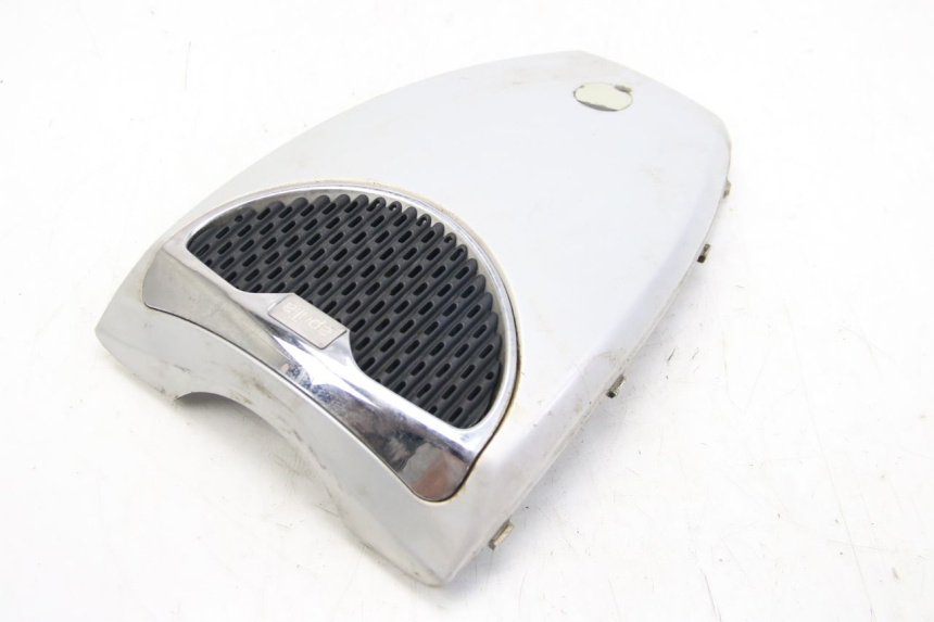 photo de FACE AVANT SUPERIEUR APRILIA SCARABEO 4T 50 (2009 - 2017) - Zoom état d’usage