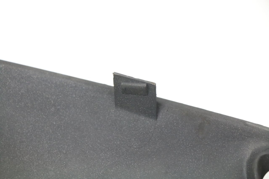 photo de FACE AVANT SUPERIEUR  APRILIA SR CARB LC 2T 50 (2004 - 2012) - Zoom état d’usage