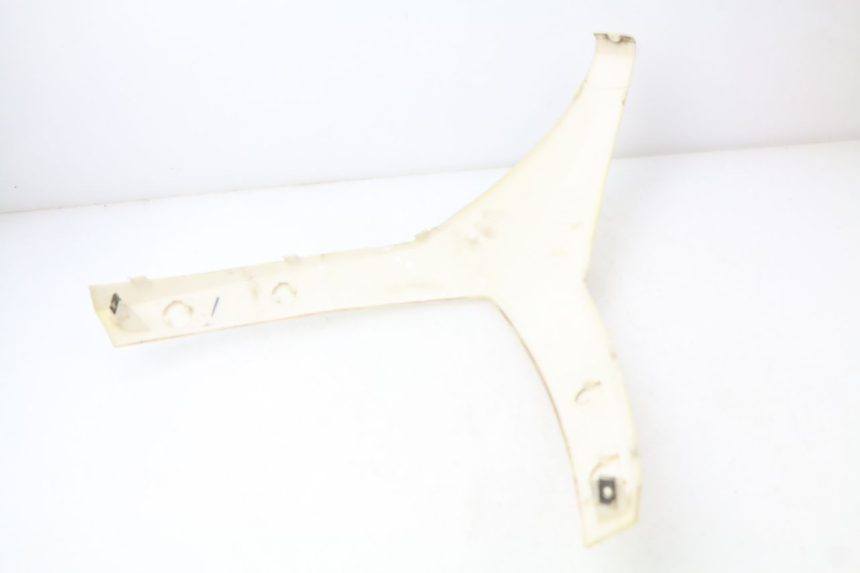 photo de FACE AVANT SUPERIEUR  RAZZO STEED 125 (2012 - 2018) - Autre angle de vue