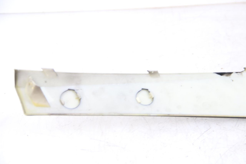 photo de FACE AVANT SUPERIEUR  RAZZO STEED 125 (2012 - 2018) - Autre angle de vue