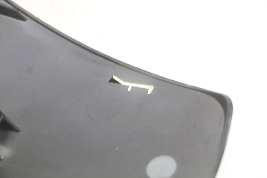 photo de FACE AVANT SUPERIEUR SYM SYMPHONY 125 (2009 - 2015) - Autre angle de vue