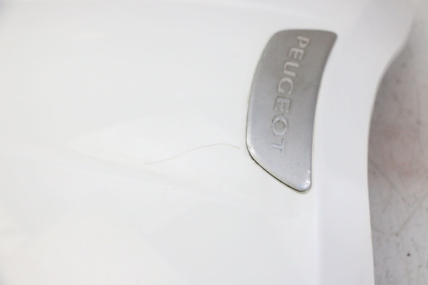 photo de FACE AVANT SUPERIEUR  PEUGEOT TWEET PRO CARGO 50 (2018 - 2022) - Gros plan technique