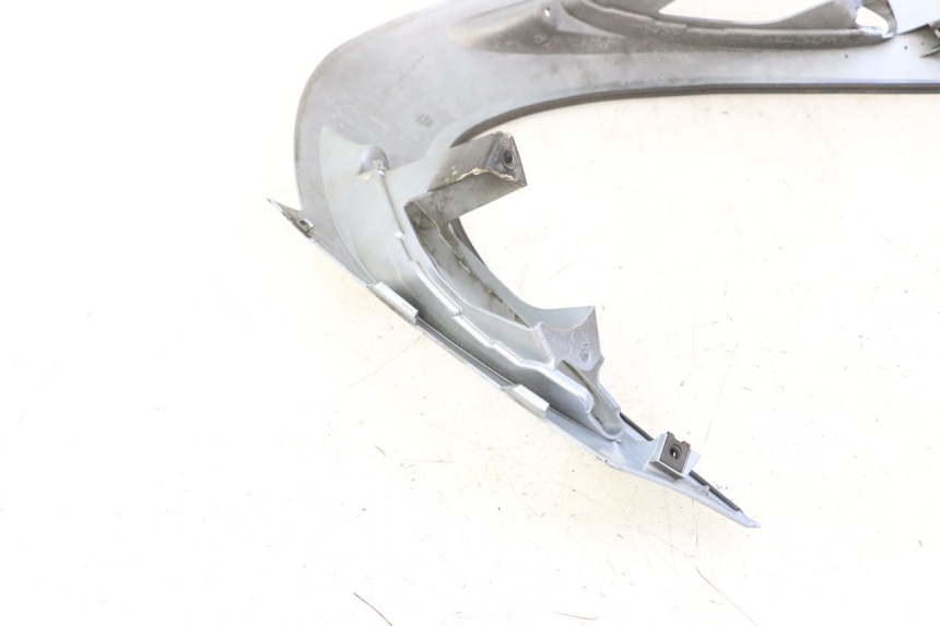 photo de FACE AVANT SUPéRIEUR SUZUKI UH BURGMAN 125 (2002 - 2006) - Vue d’ensemble