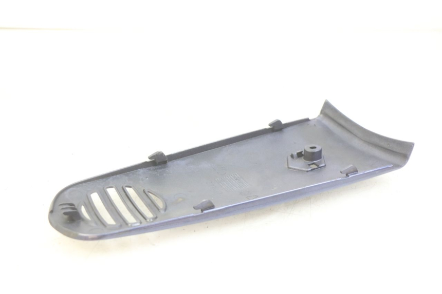 photo de FACE AVANT SUPERIEUR PIAGGIO VESPA GRANTURISMO 125 (2003 - 2007) - Zoom état d’usage