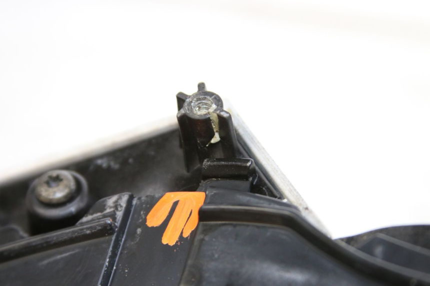 photo de FACE AVANT SUPERIEUR  PEUGEOT VIVACITY 125 (2010 - 2017) - Zoom état d’usage