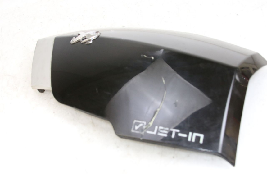 photo de FACE AVANT SUPERIEUR  PEUGEOT VIVACITY 125 (2010 - 2017) - Points de fixation