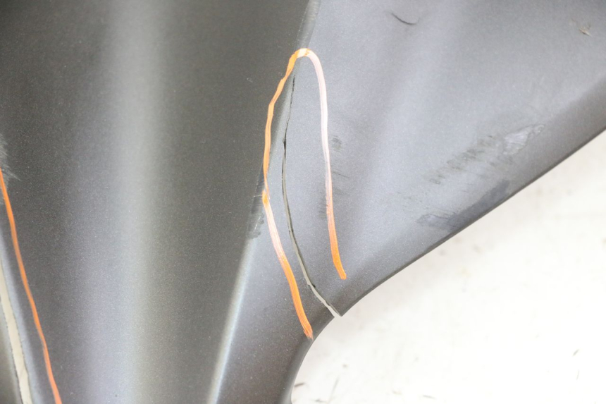 photo de FACE AVANT SUPERIEUR  YAMAHA XMAX X-MAX 125 (2021 - 2025) - Vue rapprochée