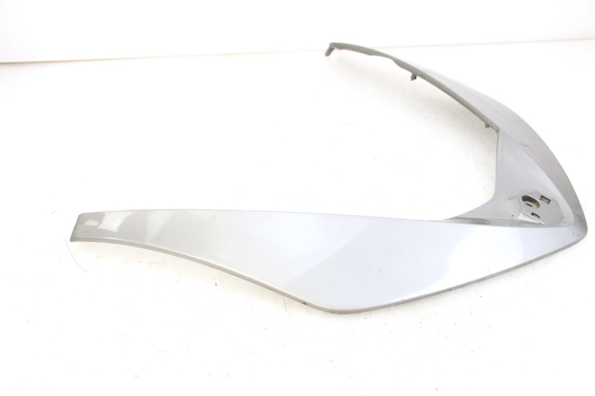 photo de FACE AVANT SUPERIEUR PIAGGIO X10 125 (2012 - 2017) - Détails caractéristiques