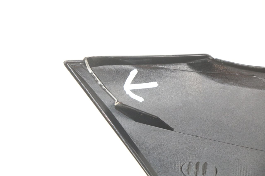 photo de FACE AVANT SUPERIEUR PIAGGIO X7 125 (2007 - 2013) - Détail de la pièce