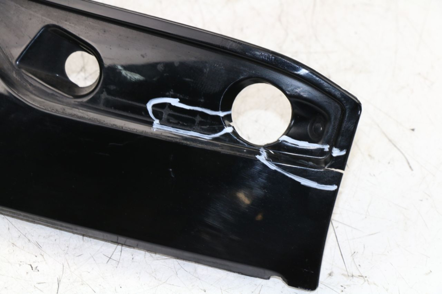 photo de FACE AVANT SUPERIEUR  PIAGGIO X8 STREET 125 (2006 - 2007) - État de surface