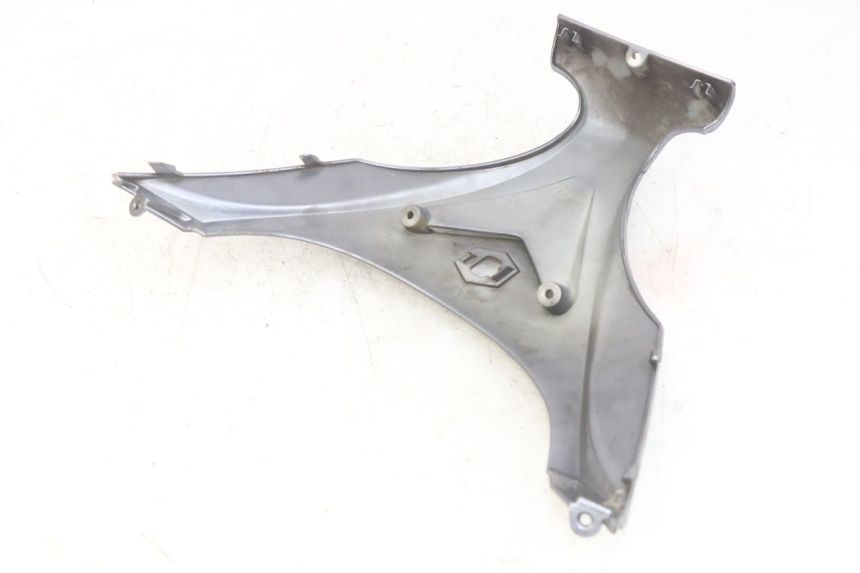 photo de FACE AVANT SUPERIEUR PIAGGIO X9 EVOLUTION 250 (2003 - 2007) - Zoom état d’usage