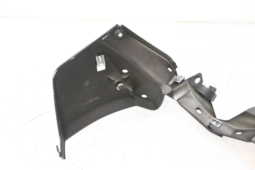 photo de FACE AVANT PEUGEOT TKR TREKKER FURIOUS 50 (2005 - 2014) - Autre angle de vue