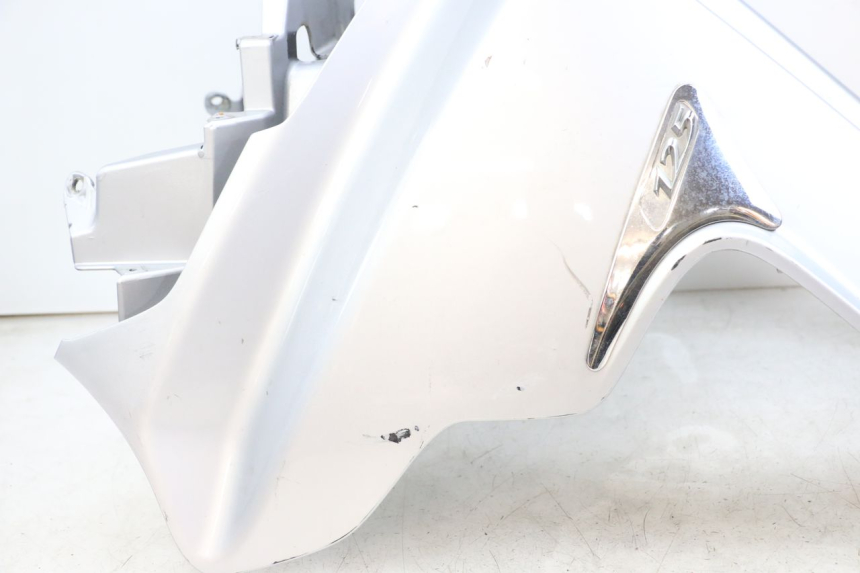 photo de FACE AVANT PIAGGIO X8 125 (2004 - 2007) - Détail de la pièce