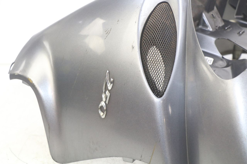 photo de FACE AVANT PIAGGIO X9 EVOLUTION 250 (2003 - 2007) - Vue rapprochée