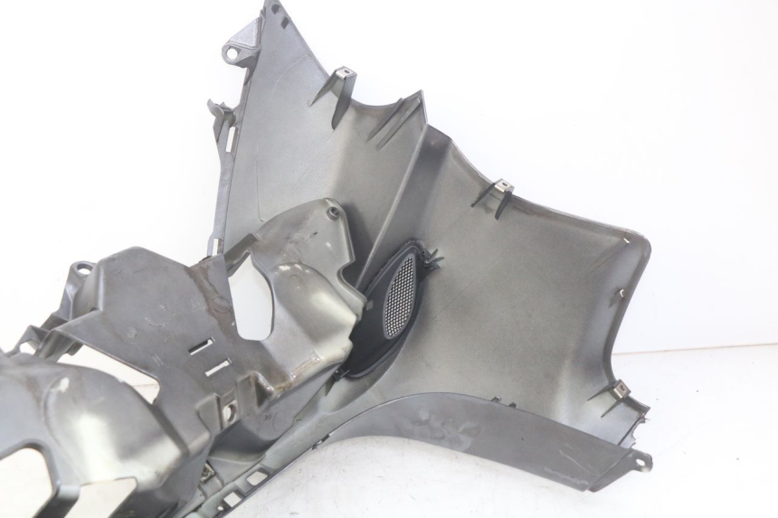 photo de FACE AVANT PIAGGIO X9 EVOLUTION 250 (2003 - 2007) - Gros plan technique